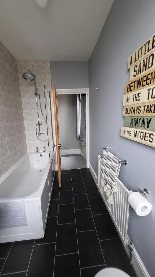 Stay - At Southport Holiday Home - Sleeps 6 Екстериор снимка