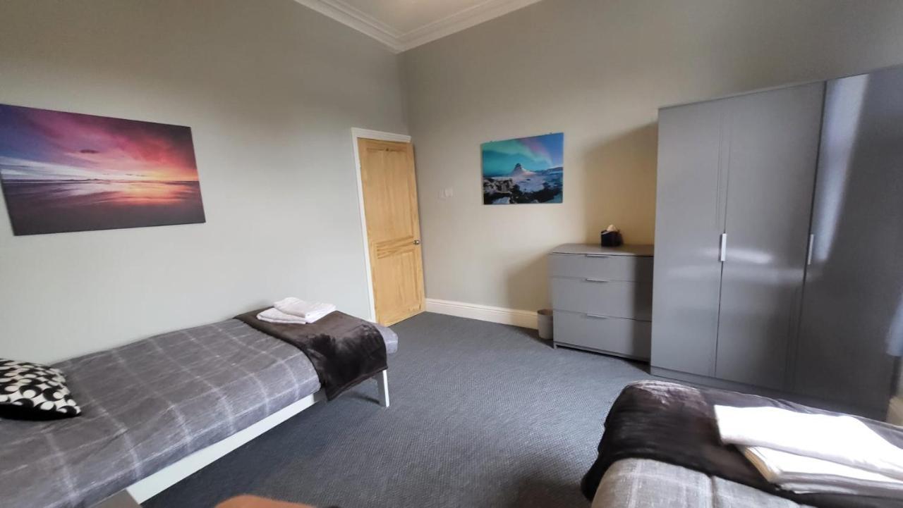 Stay - At Southport Holiday Home - Sleeps 6 Екстериор снимка