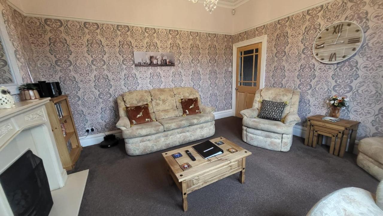 Stay - At Southport Holiday Home - Sleeps 6 Екстериор снимка